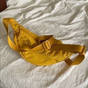 Uniqlo Mustard Yellow Round Mini Shoulder Bag *like new*